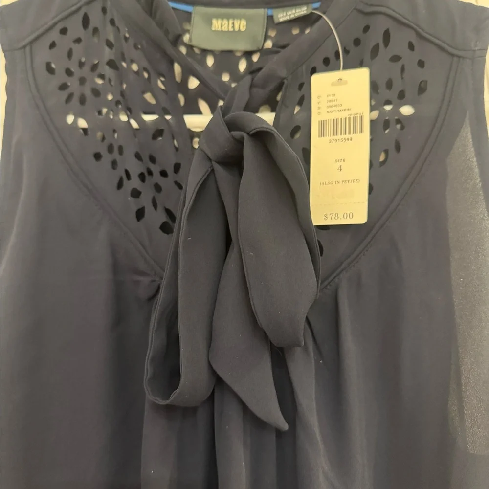 Maeve Navy Sleeveless Blouse with Lace Detail - Picture 4 of 5